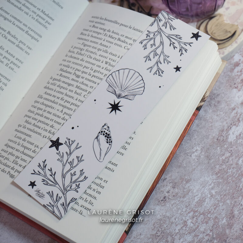 Marque-page coquillages noir & blanc